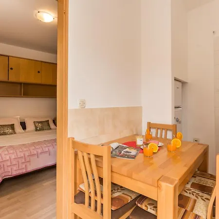 Appartement Diocletian Top Center 4 Persons Split